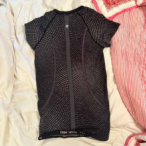 Lululemon swiftly tech - Picture 2 of 4